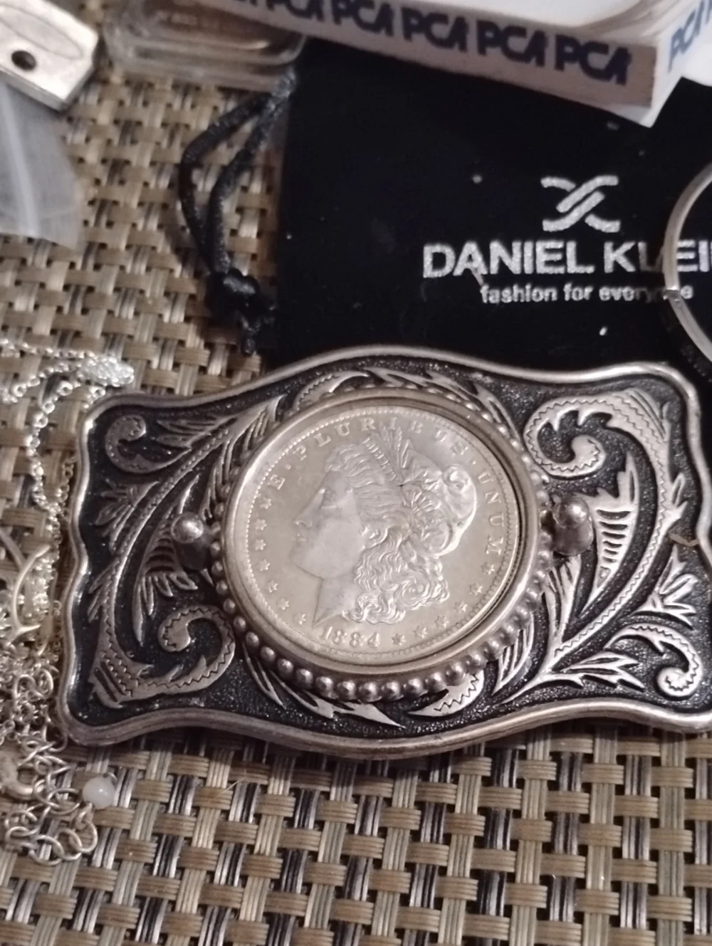 Silver-Tone Engraved Men’s Belt Buckle with Coin Accent
